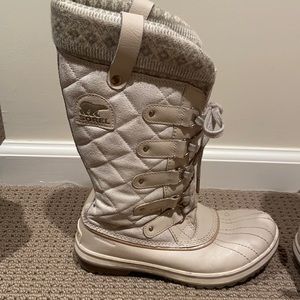 Sorel Women’s winter boot size 9